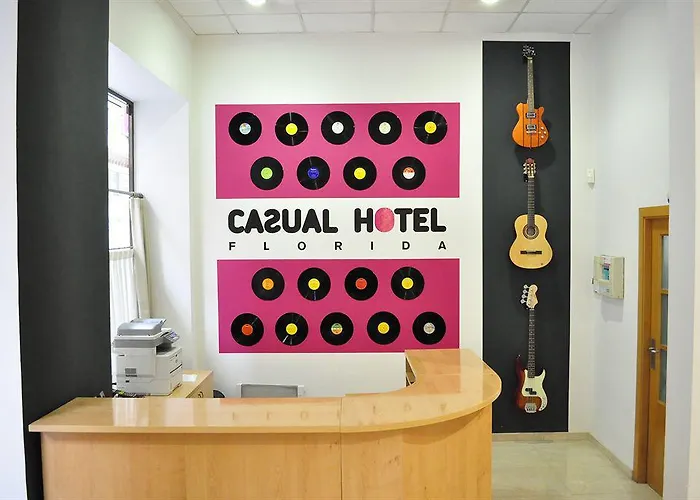 De La Musica Hotel 2*